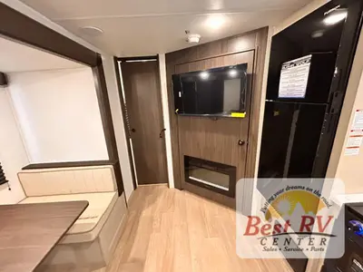 2027 Forest River RV Cherokee Alpha Wolf photo 30