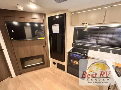 2027 Forest River RV Cherokee Alpha Wolf photo 28
