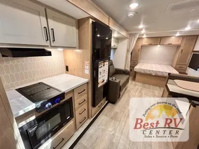 2027 Ember RV E-Series photo 32