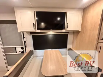 2027 Ember RV E-Series photo 19
