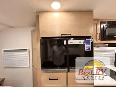 2027 Ember RV Overland Series photo 35