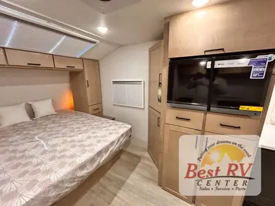 2027 Ember RV Overland Series photo 38