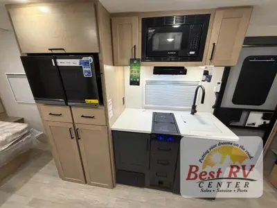 2027 Ember RV Overland Series photo 31