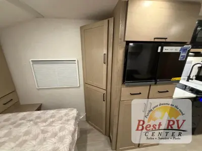 2027 Ember RV Overland Series photo 42