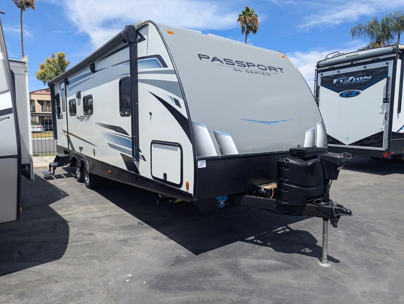 2022 Keystone Passport SL exterior