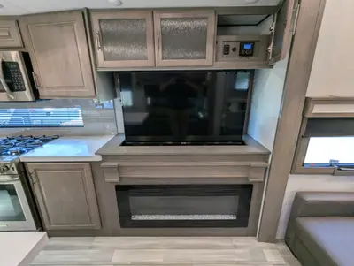 2023 Grand Design Solitude 345GK photo 42