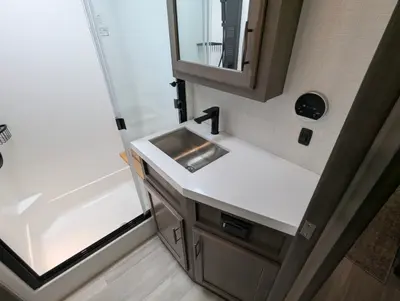 2023 Grand Design Solitude 345GK photo 25