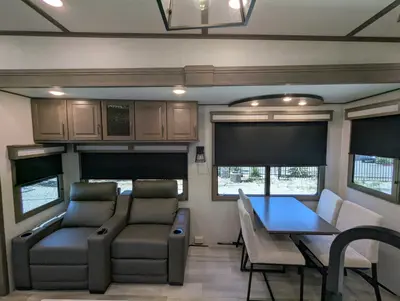 2023 Grand Design Solitude 345GK photo 32