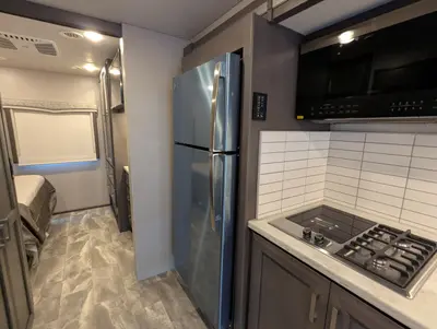 2024 Thor Motor Coach Omni XG32 photo 26