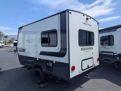 2027 Forest River Rockwood Geo Pro G15LE photo 7