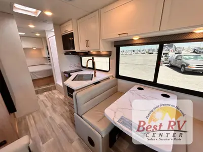 2027 Thor Motor Coach Four Winds photo 24