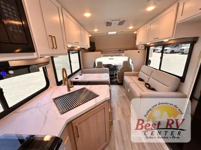 2027 Thor Motor Coach Four Winds photo 49