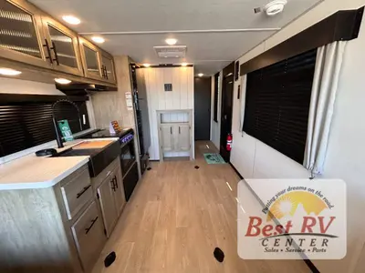 2026 Forest River RV Cherokee Grey Wolf Black Label photo 23
