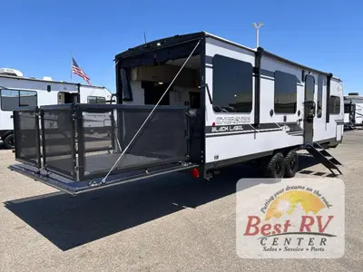 2026 Forest River RV Cherokee Grey Wolf Black Label photo 3