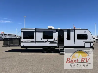 2026 Forest River RV Cherokee Grey Wolf Black Label photo 2