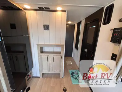 2026 Forest River RV Cherokee Grey Wolf Black Label photo 34