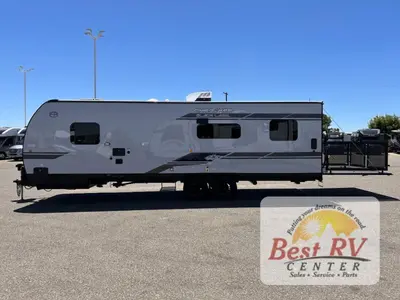 2026 Forest River RV Cherokee Grey Wolf Black Label photo 6