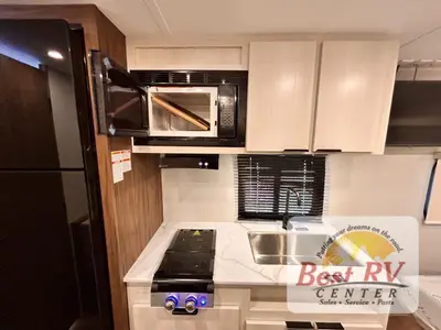 2027 Winnebago ACCESS photo 17