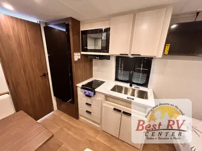 2027 Winnebago ACCESS photo 24