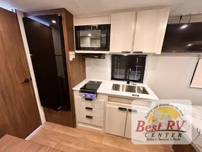 2027 Winnebago ACCESS photo 14