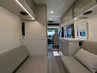 2027 Thor Motor Coach Tellaro 20U photo 25