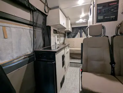 2027 Winnebago Solis photo 24