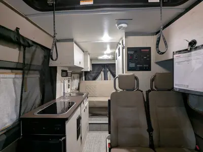 2027 Winnebago Solis photo 25
