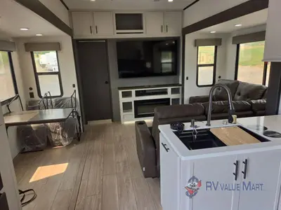 2027 Prime Time RV Crusader photo 17
