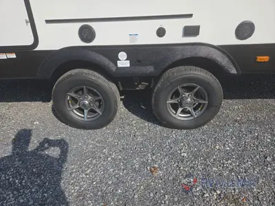 2027 Coachmen RV Freedom Express photo 14