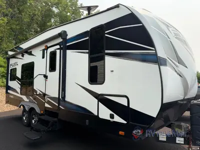Used 2019 Heartland Fuel 250