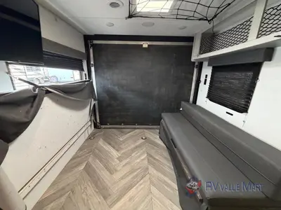 2021 Forest River RV Salem FSX photo 10