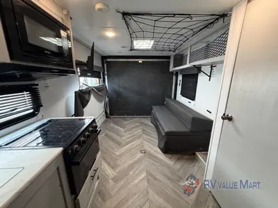 2021 Forest River RV Salem FSX photo 9