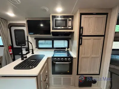 2021 Forest River RV Flagstaff Micro Lite photo 13