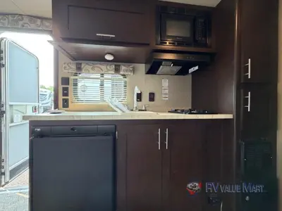 2018 Forest River RV Cherokee Wolf Pup photo 16