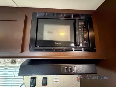 2018 Forest River RV Cherokee Wolf Pup photo 19