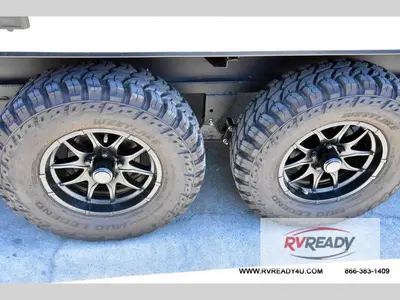 2025 Forest River RV Cherokee Grey Wolf Black Label photo 38