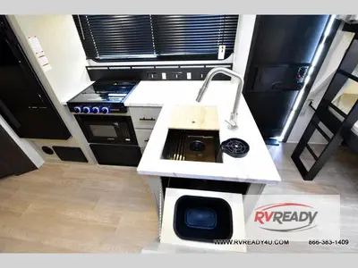 2027 Forest River RV Cherokee Alpha Wolf photo 15