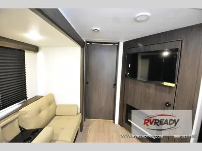 2027 Forest River RV Cherokee Alpha Wolf photo 27