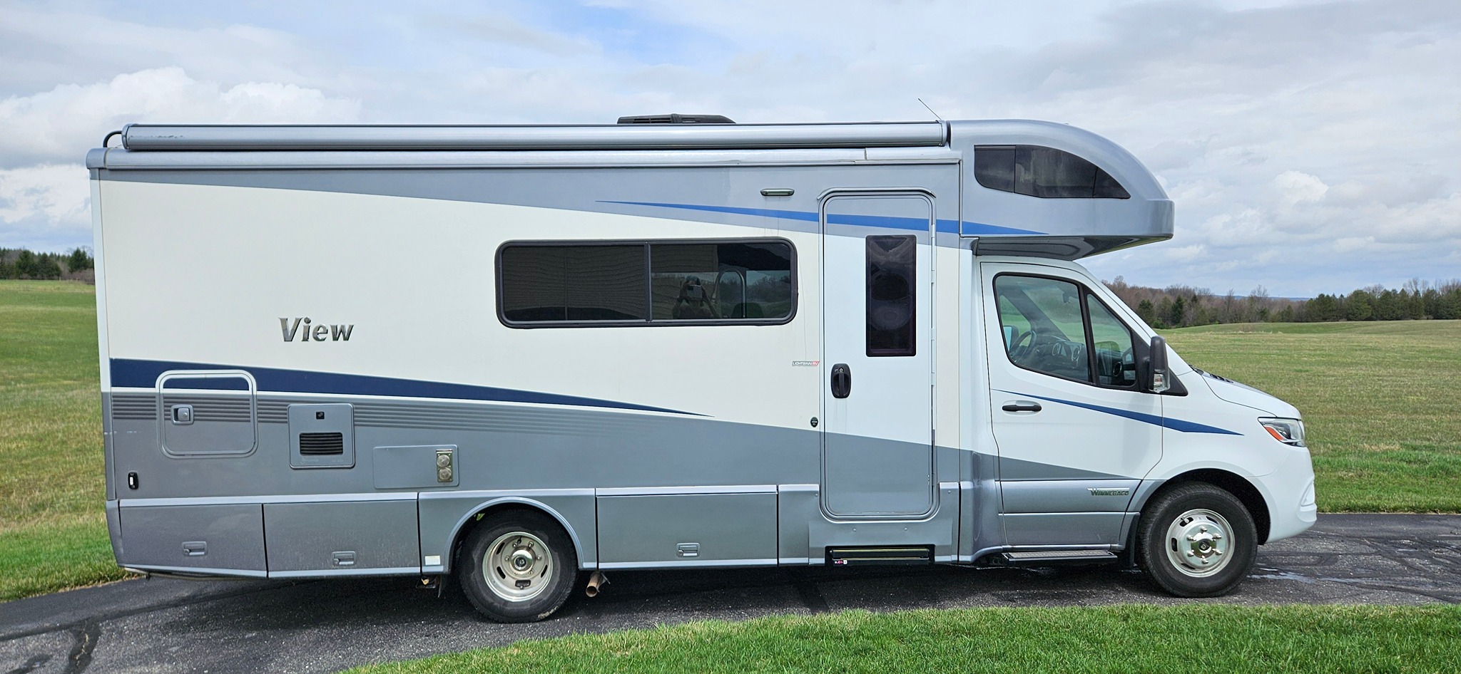 2021 WINNEBAGO VIEW exterior