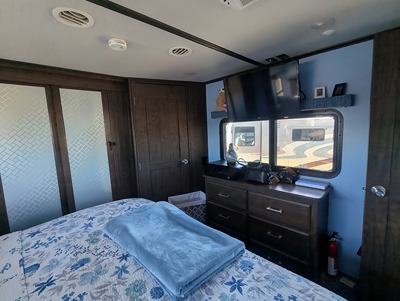 2021 GRAND DESIGN SOLITUDE photo 8