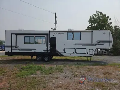 2027 Forest River RV Sabre photo 9