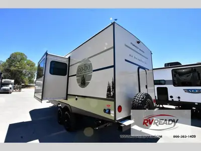 2027 Forest River RV No Boundaries photo 4