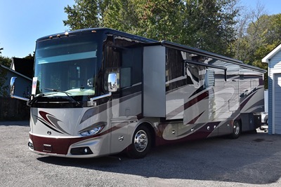 Used 2018 Tiffin Motorhomes Phaeton 40 Qkh