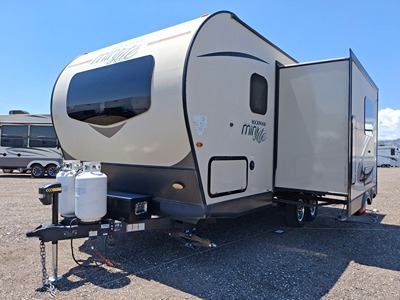 Used 2020 Forest River Rockwood Mini Lite 2401S