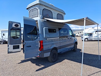 2023 MERCEDES-BENZ SPRINTER photo 3