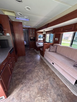 2011 NEWMAR CANYON STAR photo 12