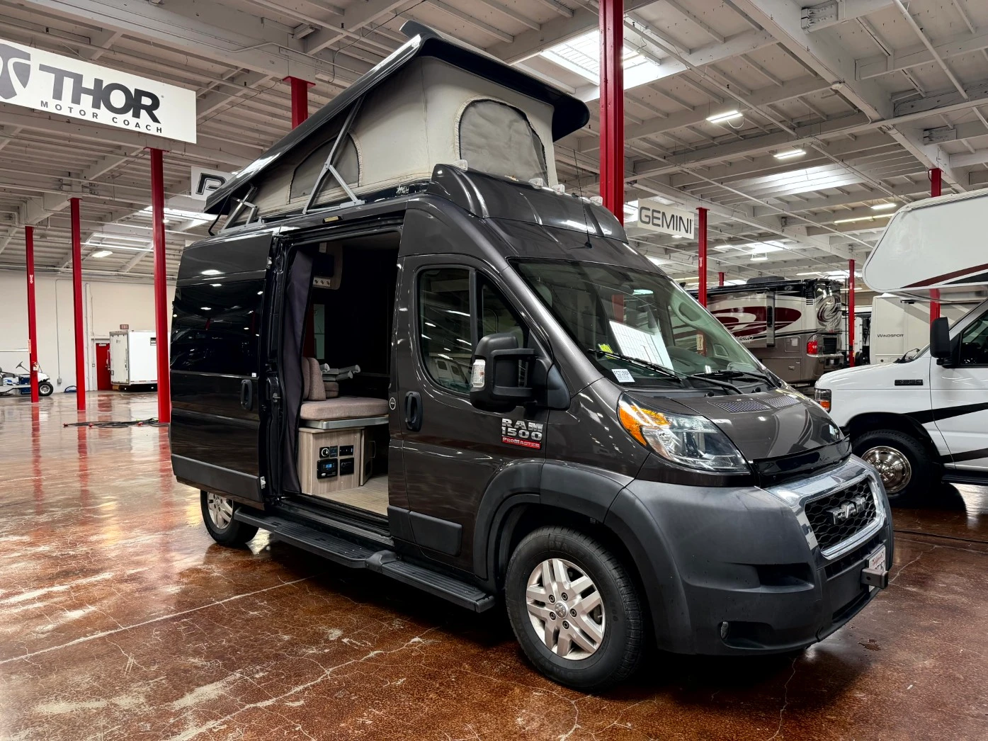 2022 Thor Motor Coach Scope 18T exterior