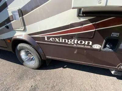 2013 Forest River RV Lexington GTS photo 9