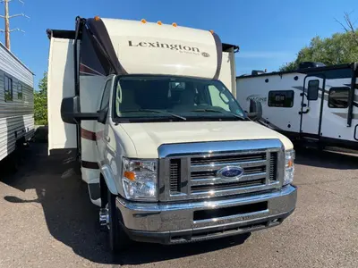 2013 Forest River RV Lexington GTS photo 3