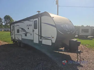 2019 Palomino Puma photo 2